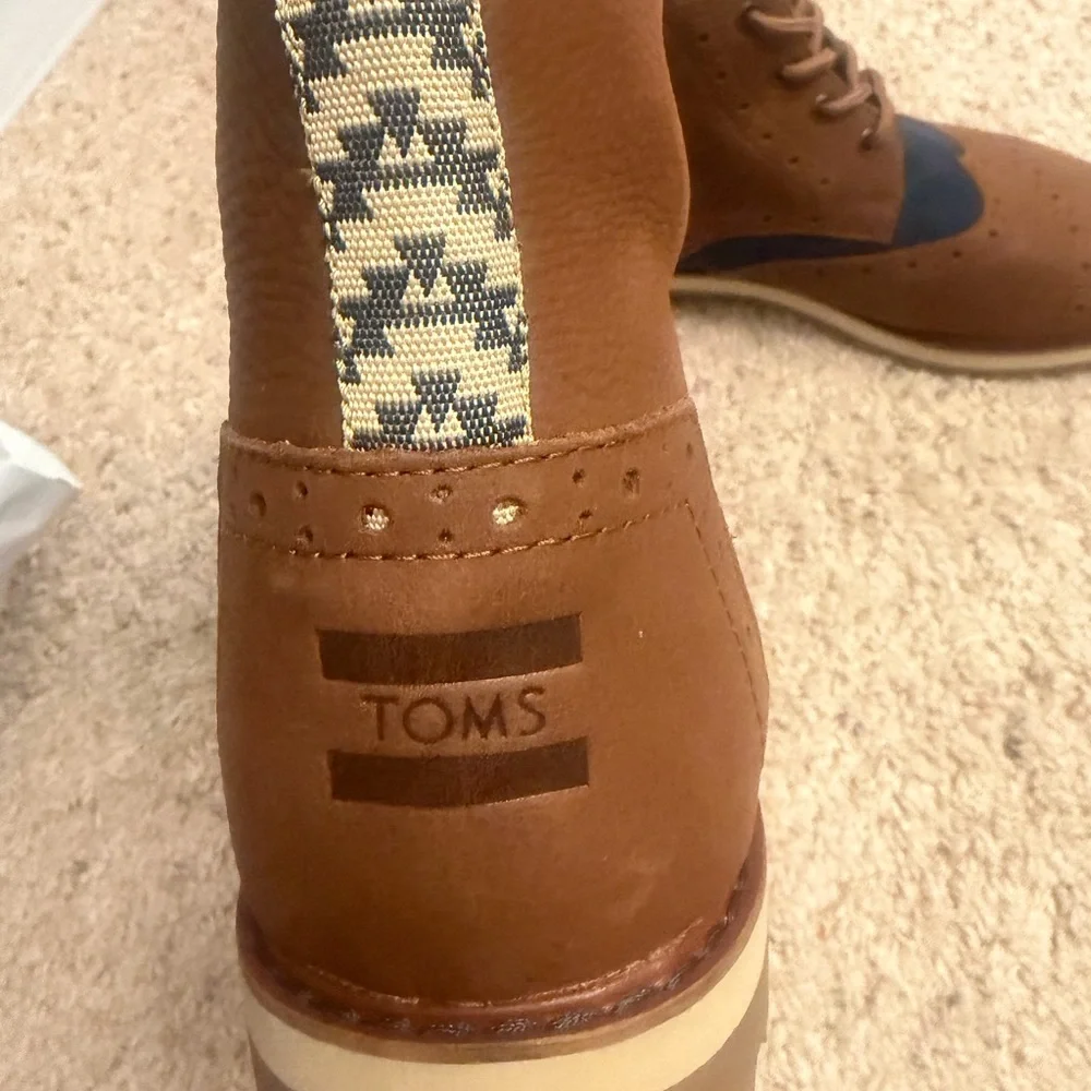 Tom’s Men's Hombres Brogue Leather Chestnut Brown Blue Preppy Boots